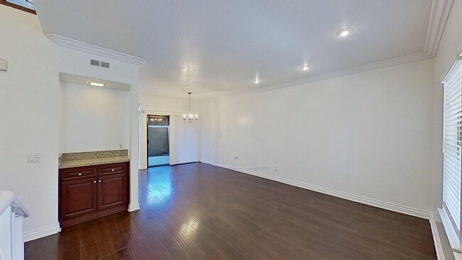 307 E Chapman Ave in Placentia, CA - Building Photo - Building Photo