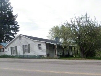 Durby Apartments in Lava Hot Springs, ID - Foto de edificio - Building Photo