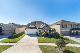 13331 Kent Bradley St in Dade City, FL - Building Photo - Building Photo