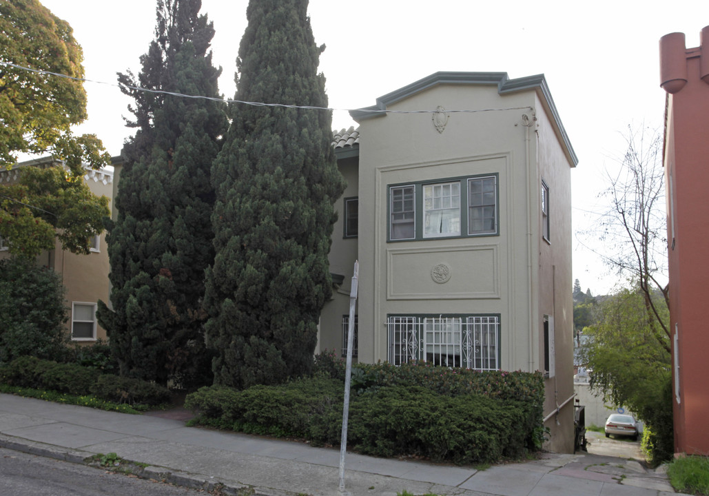 750 Rand Ave in Oakland, CA - Building Photo