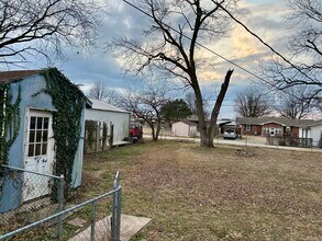 1008 S Mill St in Grove, OK - Building Photo - Building Photo