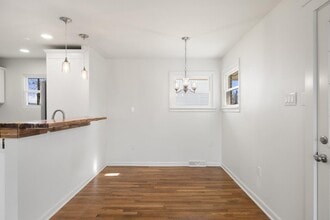 389 Thompson St in Strasburg, VA - Building Photo - Building Photo