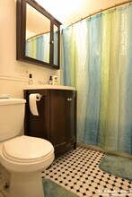 62 Egmont St, Unit 4 in Brookline, MA - Building Photo - Building Photo