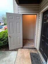 5005 Chancellor Square in Huntsville, AL - Building Photo - Building Photo