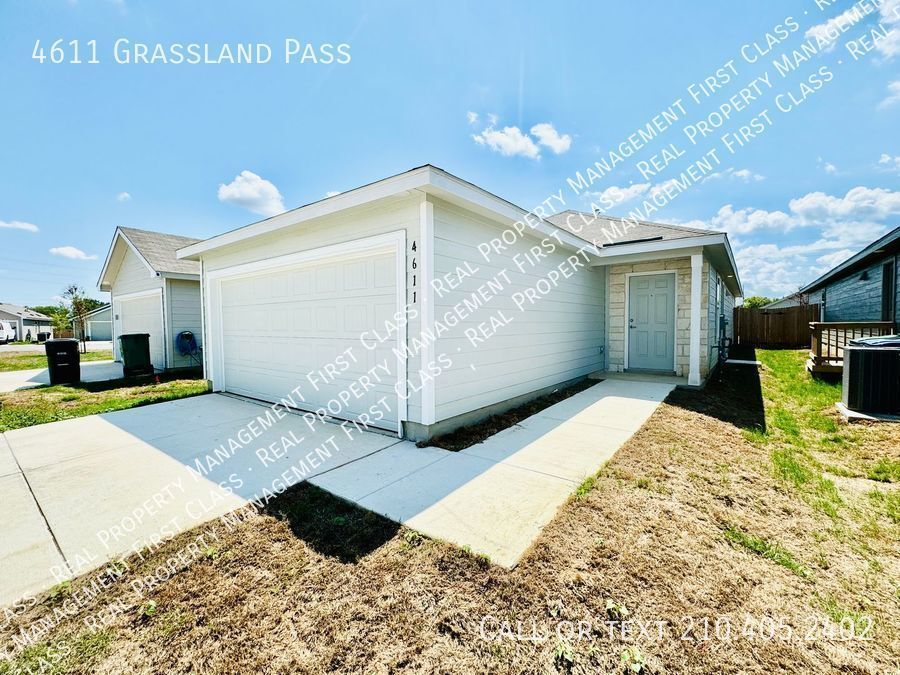 4611 Grassland Pass in San Antonio, TX - Building Photo