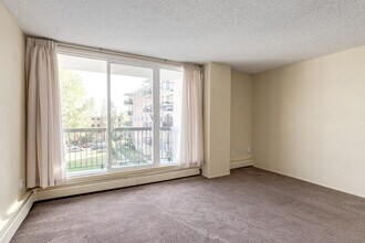 Elkwater Apartments in Calgary, AB - Building Photo - Building Photo