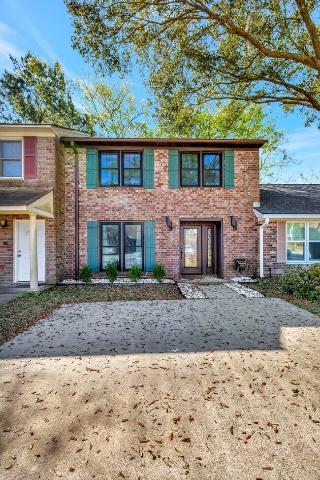 property at 4339 Purdue Dr