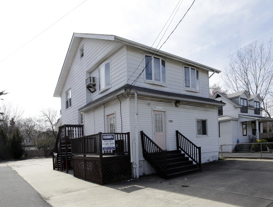 15 N White Horse Pike in Somerdale, NJ - Foto de edificio