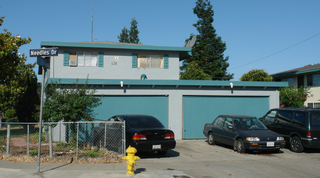 1847 Rock Spring Dr in San Jose, CA - Foto de edificio - Building Photo