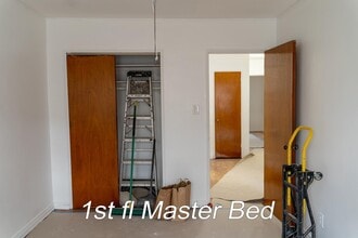 30-06 80th St in Queens, NY - Building Photo - Building Photo