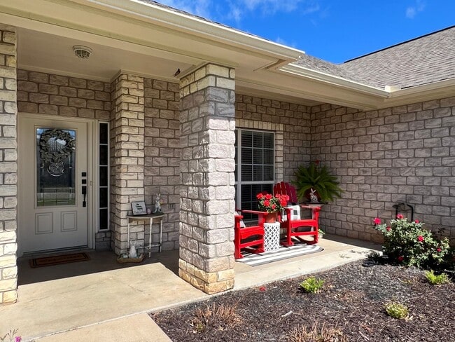 1535 Glenwood Dr in Stephenville, TX - Building Photo - Building Photo