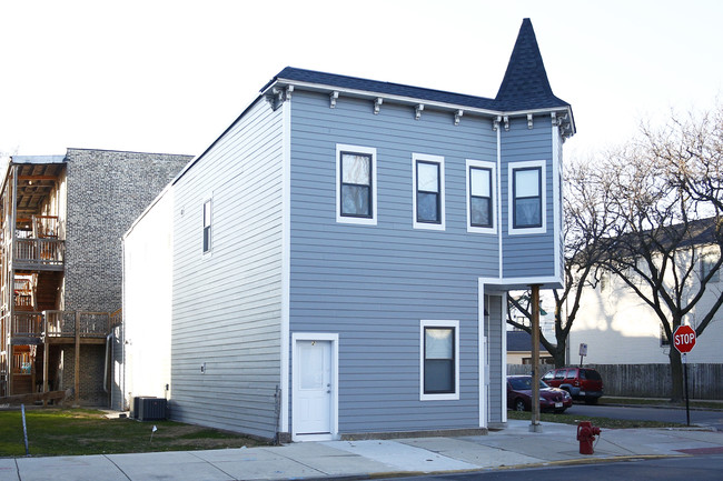 1654-1656 N Rockwell St in Chicago, IL - Building Photo - Building Photo