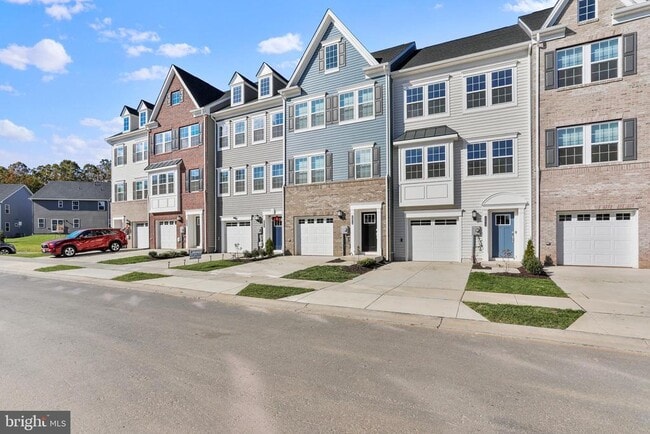 property at 2275 Marcy Dr