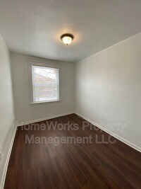 3533 Reisterstown Rd photo'