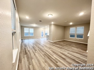 4955 Usaa Blvd in San Antonio, TX - Building Photo