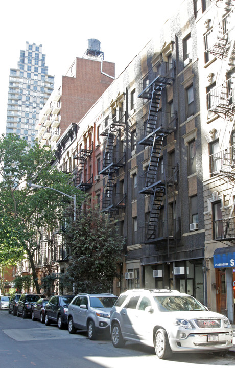 214 East 85th Street in New York, NY - Foto de edificio