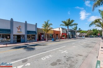 211 Capitola Ave in Capitola, CA - Building Photo - Building Photo