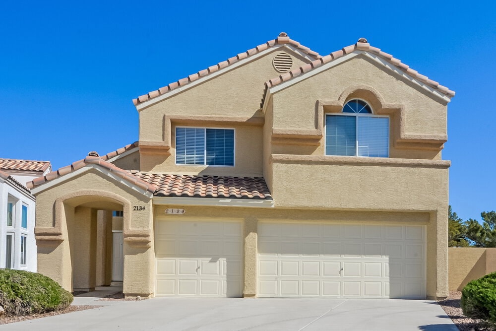 2134 Falcon Pointe Ln in Henderson, NV - Building Photo