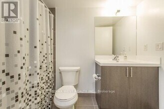 36 Via Bagnato in Toronto, ON - Building Photo - Building Photo