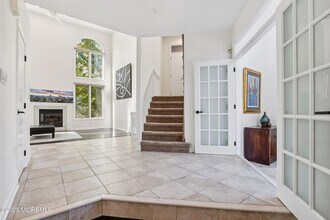 211 Piper's Landing Ct in Holmdel, NJ - Building Photo - Building Photo