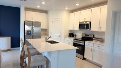 2731 Armstrong Ave in Clermont, FL - Building Photo - Building Photo