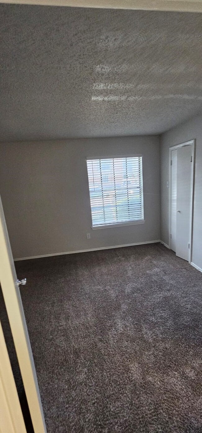 property at 3737 Timberglen Rd