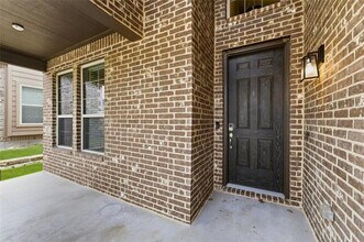 5649 Salt Springs Dr in Fort Worth, TX - Building Photo - Building Photo