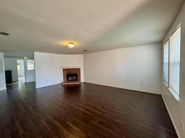 9832 Dartmouth Dr in Frisco, TX - Building Photo - Building Photo