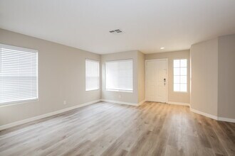 1837 Monte Alban Dr in North Las Vegas, NV - Building Photo - Building Photo