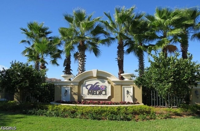 15790 Portofino Springs Blvd in Ft. Myers, FL - Building Photo - Building Photo