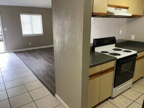2387 Sandpiper St in Tallahassee, FL - Building Photo - Building Photo