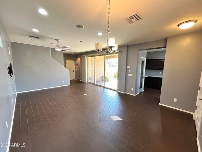 9123 W Meadow Dr in Peoria, AZ - Building Photo - Building Photo