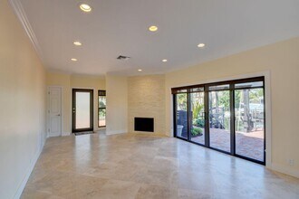 1121 Bel Air Dr in Highland Beach, FL - Building Photo - Building Photo