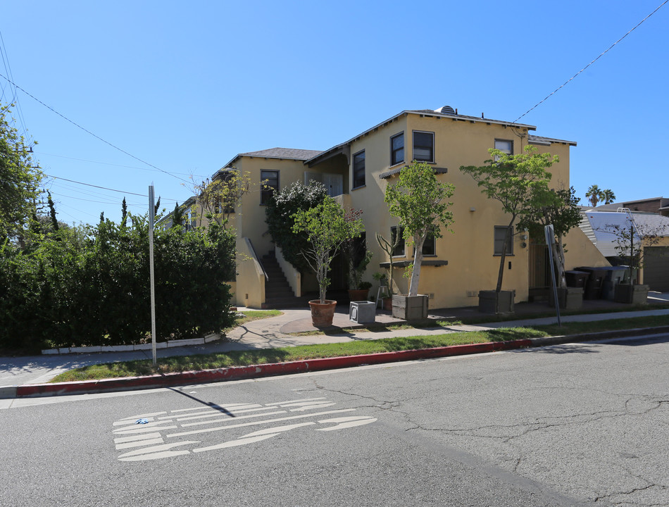 1020 Raleigh St in Glendale, CA - Building Photo