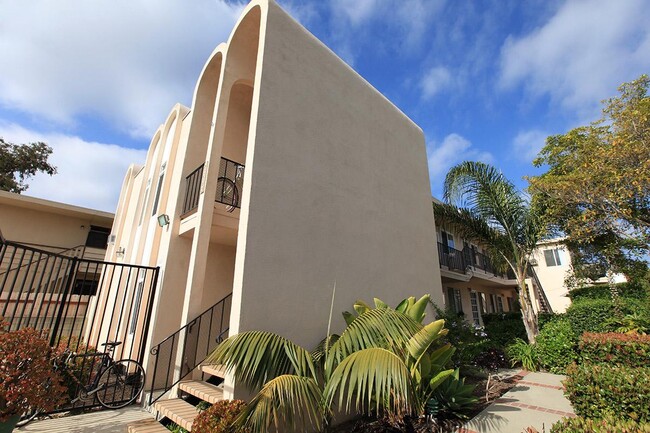 4525 Texas St, Unit 7