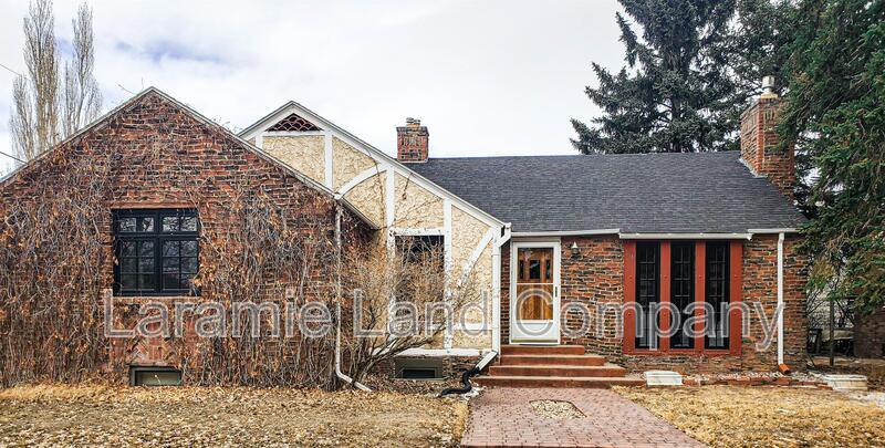 1115 E Park Ave in Laramie, WY - Building Photo