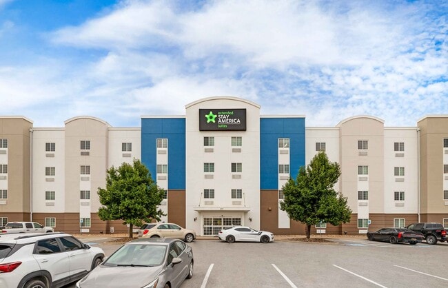 Furnished Studio-McAlester - Hwy 69 in Mcalester, OK - Building Photo - Building Photo