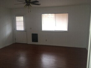 208 Corman Ave in Troy, AL - Building Photo - Building Photo