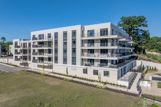 700 Lake in Rocky River, OH - Building Photo - Building Photo