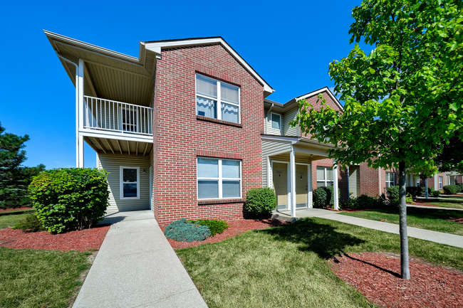 Princeton Lakes in Noblesville, IN - Foto de edificio - Building Photo