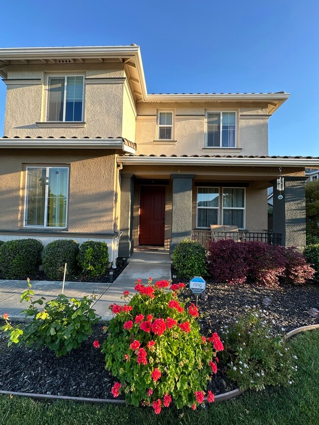 486 Glenbrook Dr in Tracy, CA - Building Photo - Building Photo