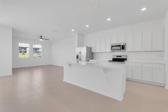 2803 Maloof Dr in Davenport, FL - Building Photo - Building Photo