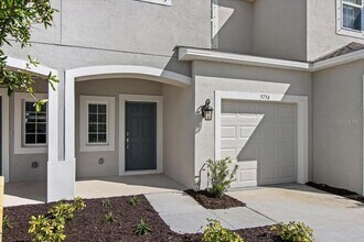 5756 Haven Ter in Nokomis, FL - Building Photo - Building Photo