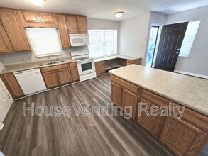 2326 Grove St in Maryville, TN - Building Photo - Building Photo