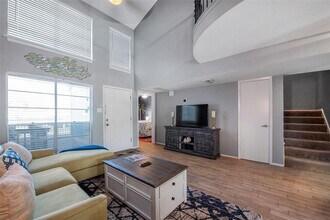 103 Jean Lafitte Cove in Galveston, TX - Building Photo - Building Photo