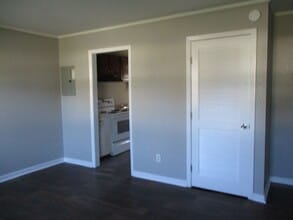 1223 Davis St in Jacksonville, NC - Building Photo - Building Photo