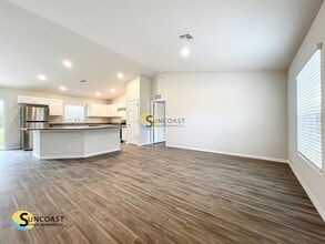 303 Chiquita Blvd N in Cape Coral, FL - Building Photo - Building Photo