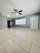 626 SW 14th Ave in Fort Lauderdale, FL - Building Photo - Building Photo