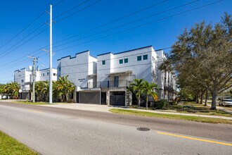 MacDill Landings in Tampa, FL - Building Photo - Building Photo
