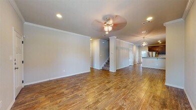 914 Fairview Ave in College Station, TX - Building Photo - Building Photo